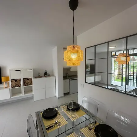 Bajo En Playa Romana Apartment